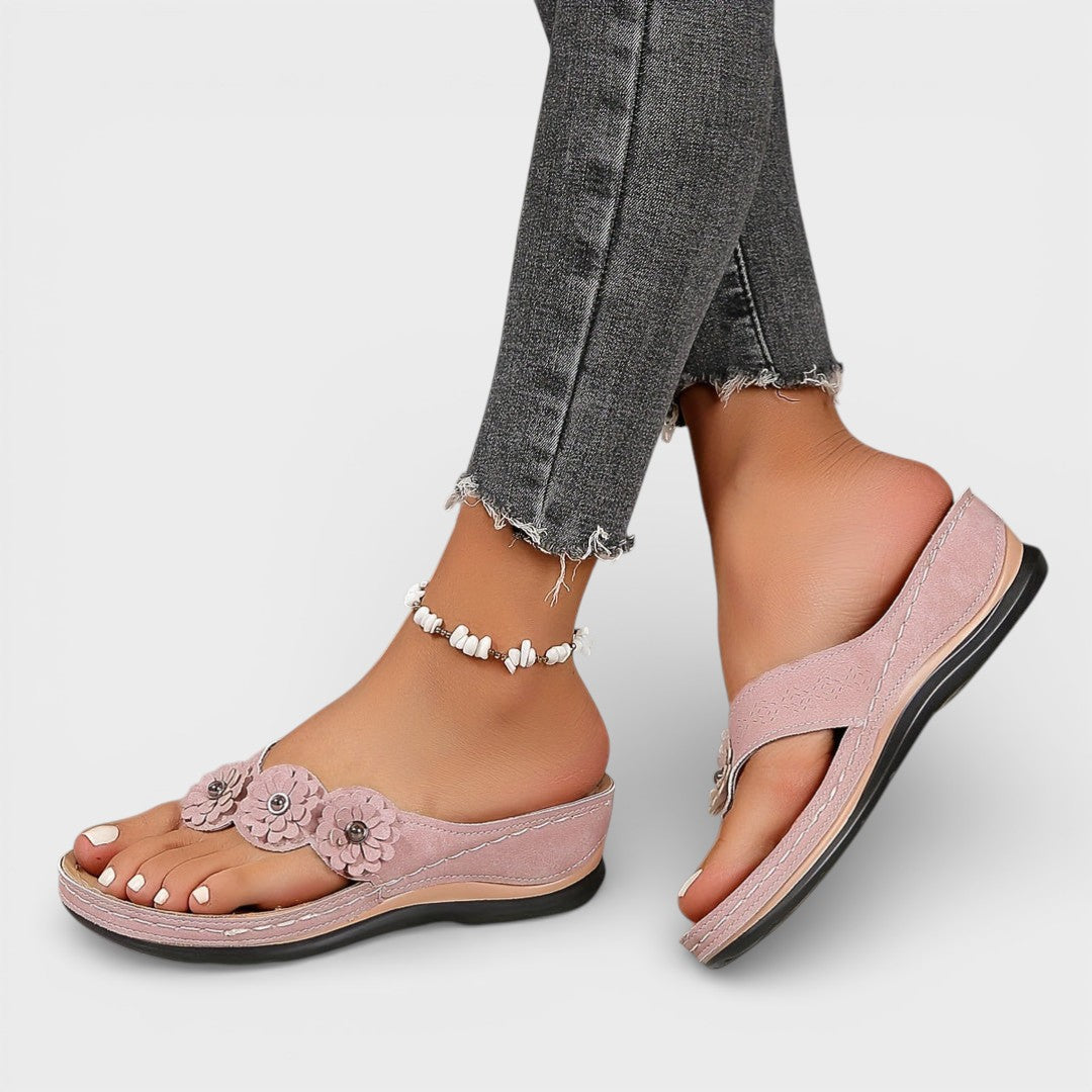 Comfortable Women's Sandals with Orthopedic Insole