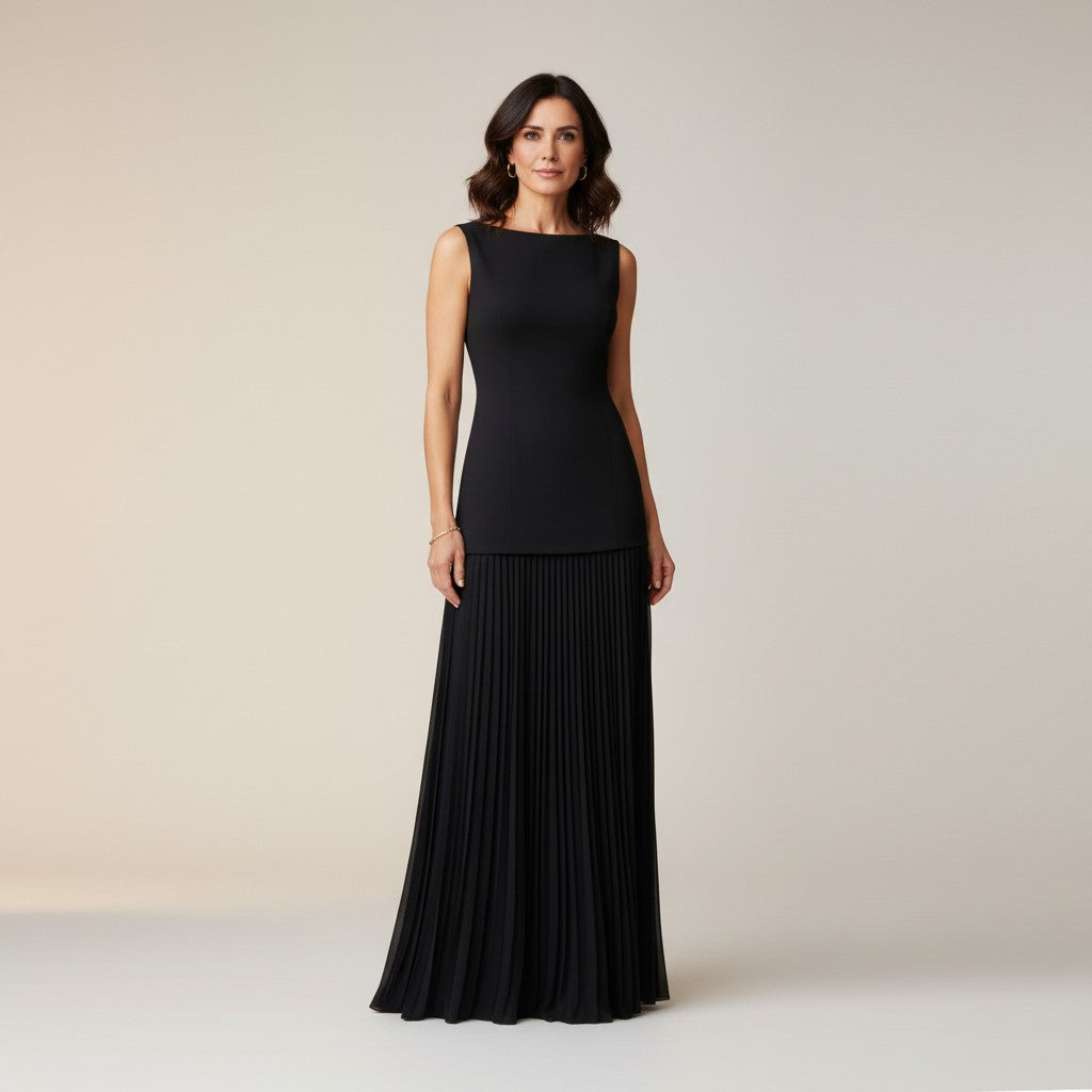 Claudia - Long Sleeveless Dress with Pleats